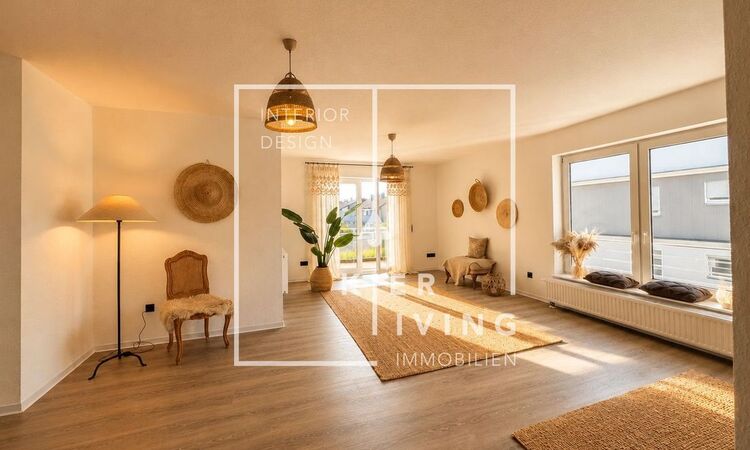 LICHT%20RUHE%20AUSBLICK%20 %20Frisch%20modernisierte%204%20Zi.%20Whg.%20mit%20Balkon%20und%20au%C3%9Fergew%C3%B6hnlich%20hellem%20Ambiente
